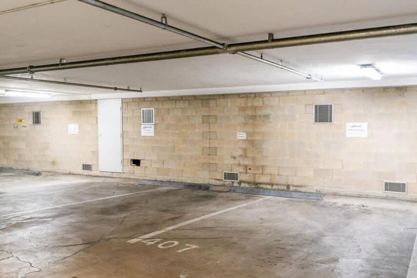 Glenelg Oasis, Pool, Gym, Spa & Sauna, Free Parking, City Views מראה חיצוני תמונה