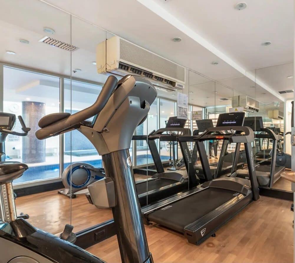 Glenelg Oasis, Pool, Gym, Spa & Sauna, Free Parking, City Views מראה חיצוני תמונה